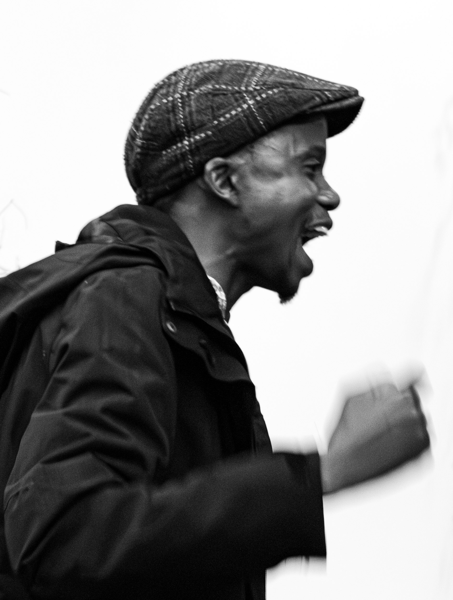 Inzima black and white